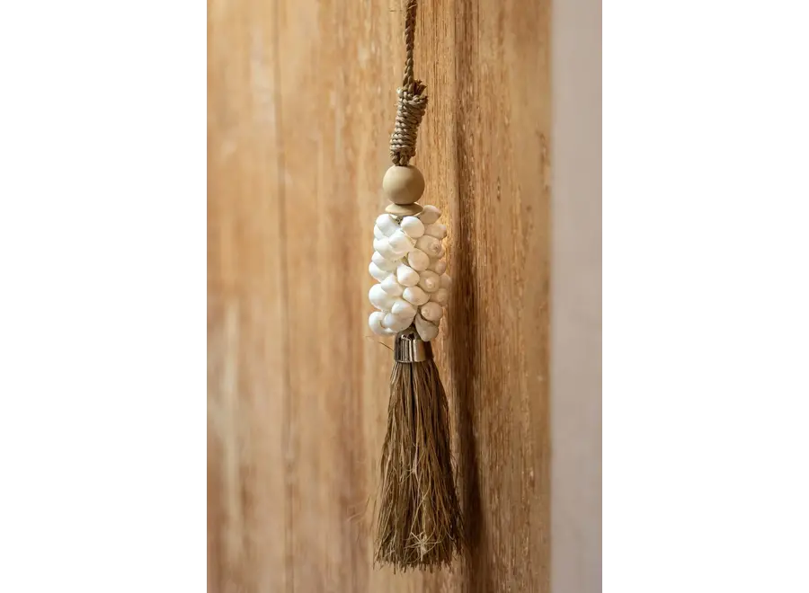 Cudillero Charm Coastal Tassel - Handgemachte Muschelquaste