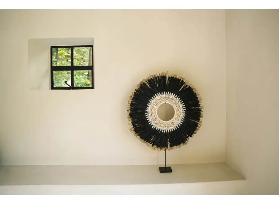 Calpe Shell Elegance Display - Raffia Hoop Dekor