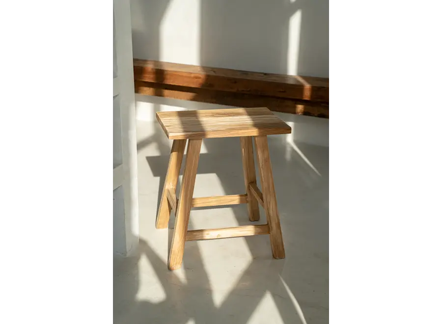 Vielha Woodland Table - Tisch aus wiederverwertetem Teakholz