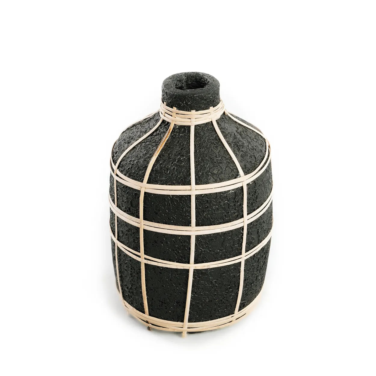 Cieza Vase – geschwungener Blumenstraußhalter aus Rattan
 La Gomera Vase - Küsten-Rattanvase mit Details